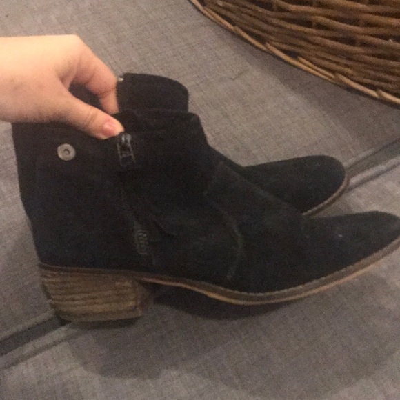 Steven By Steve Madden Shoes - Black booties